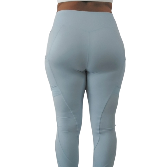 Fabletics Vintage Blue Motion 365 High Waisted Moto 7/8 Leggings - Picture 5 of 12
